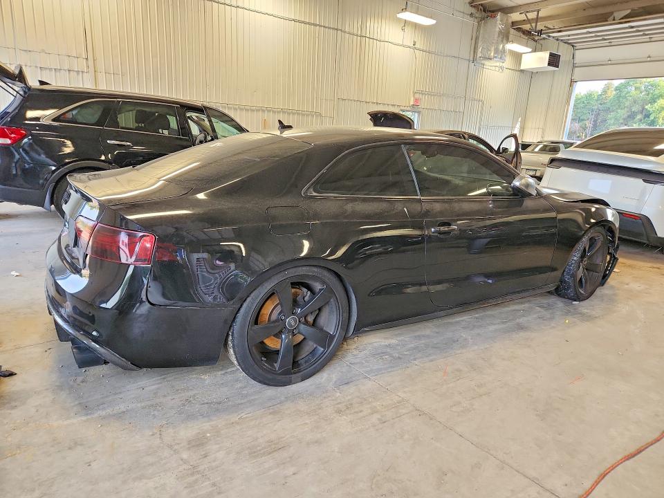 2015 Audi S5 მანქანა იყიდება აუქციონზე, vin: WAUCGAFR6FA038286, აუქციონის ნომერი: 62980286