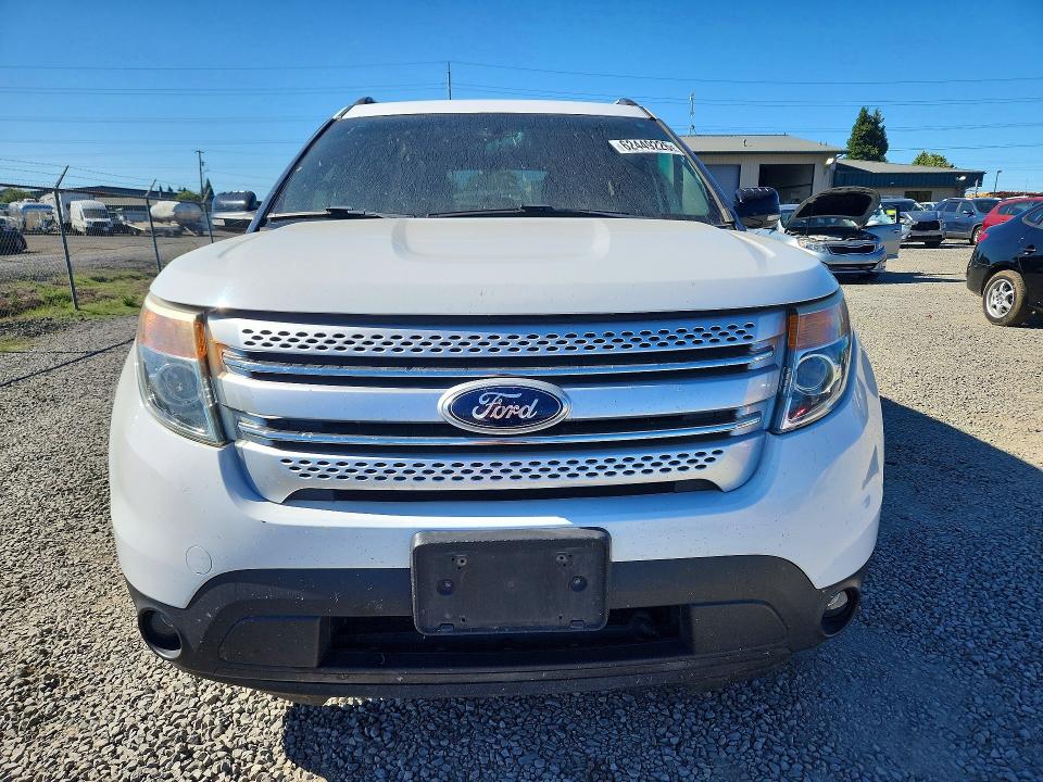 62449226 :رقم المزاد ، 1FM5K8D85FGC40767 vin ، 2015 Ford Explorer مزاد بيع