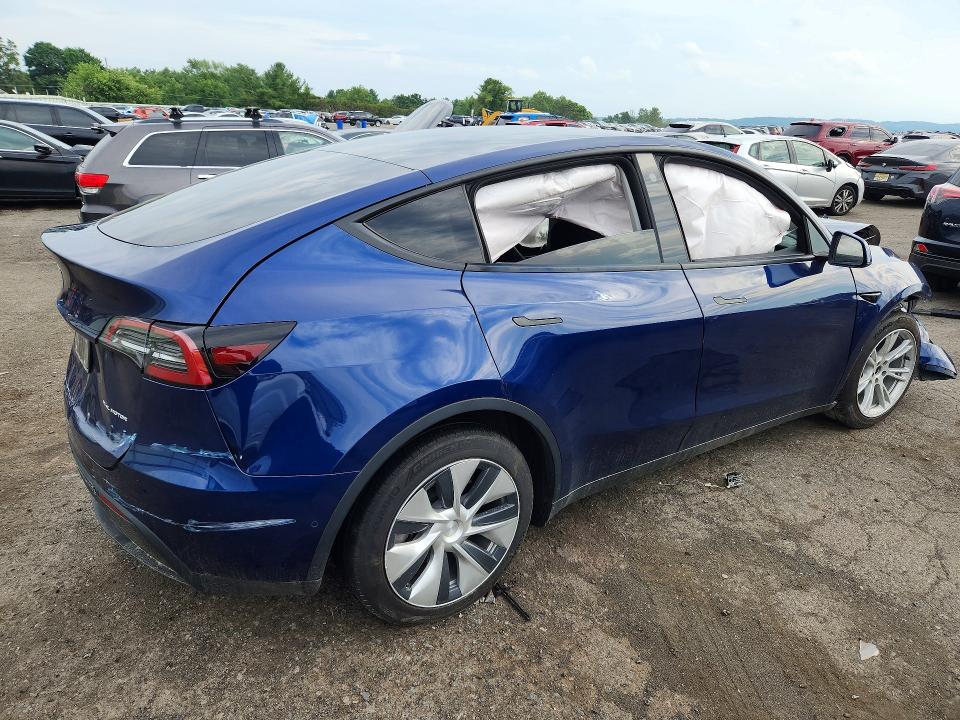 Продажа на аукционе авто 2022 Tesla Model Y, vin: 7SAYGDEEXNF430074, номер лота: 60816506