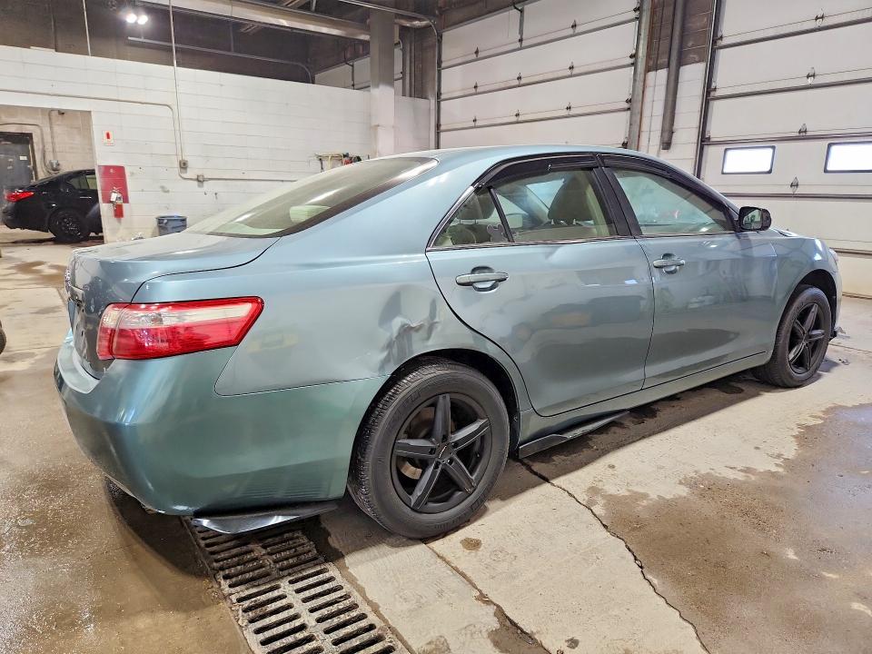 61040986 :رقم المزاد ، 4T4BE46K09R056196 vin ، 2009 Toyota Camry مزاد بيع