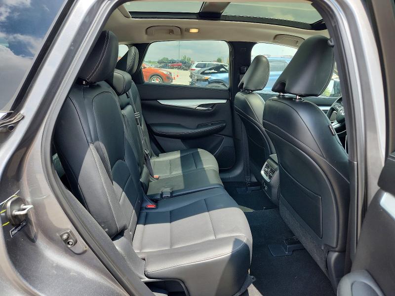 60185396 :رقم المزاد ، 3PCAJ5M32KF117957 vin ، 2019 Infiniti Qx50 مزاد بيع