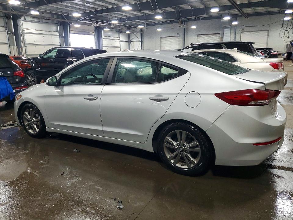 59622786 :رقم المزاد ، 5NPD84LF1JH217949 vin ، 2018 Hyundai Elantra مزاد بيع