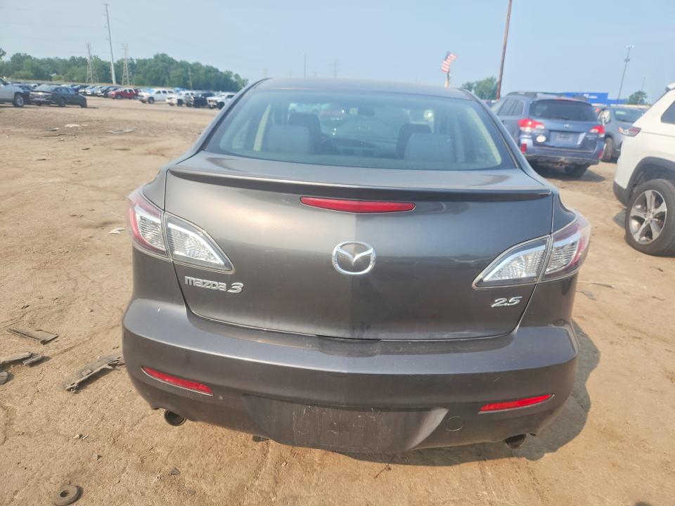 60487886 :رقم المزاد ، JM1BL1S53A1324120 vin ، 2010 Mazda 3 مزاد بيع