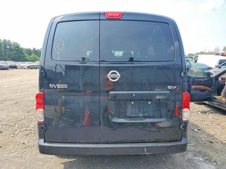 62796986 :رقم المزاد ، 3N6CM0KN4HK707811 vin ، 2017 Nissan Nv200 مزاد بيع