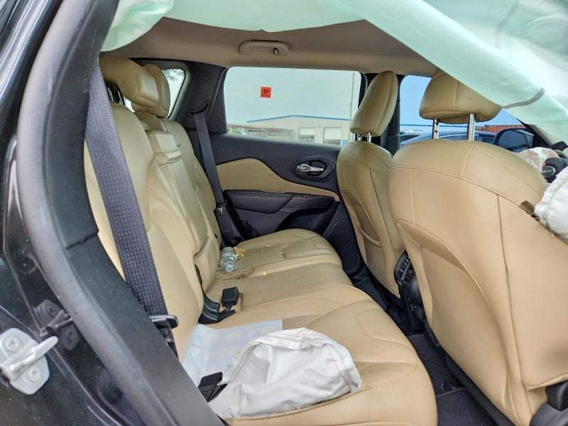 60815716 :رقم المزاد ، 1C4PJLDB4GW242919 vin ، 2016 Jeep Cherokee مزاد بيع