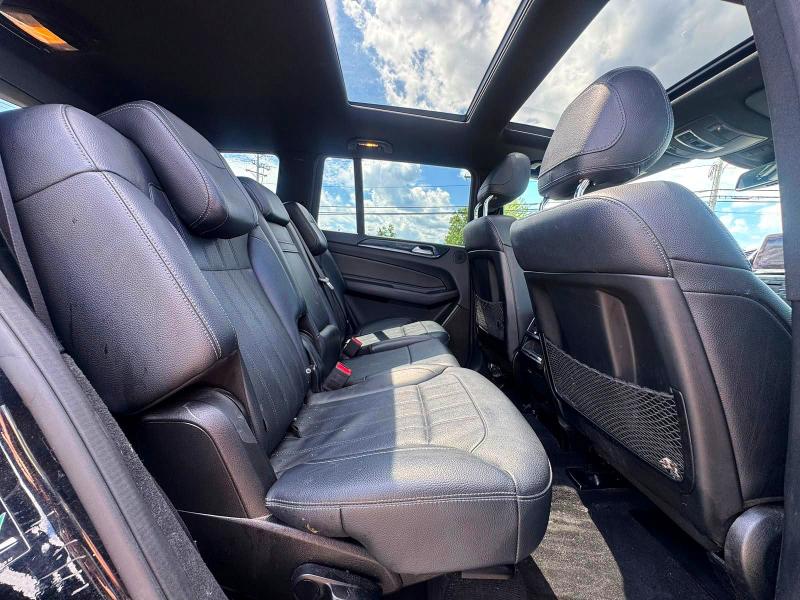 62117646 :رقم المزاد ، 4JGDF6EE7JB176648 vin ، 2018 Mercedes-benz Gls مزاد بيع