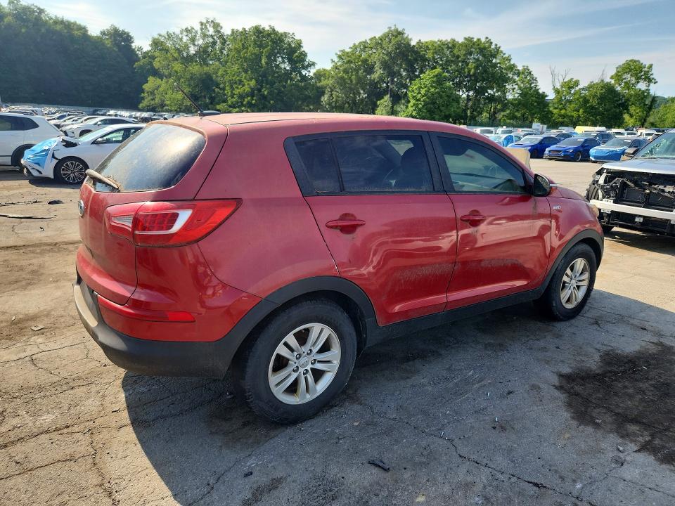 2011 Kia Sportage მანქანა იყიდება აუქციონზე, vin: KNDPBCA26B7098570, აუქციონის ნომერი: 62481026