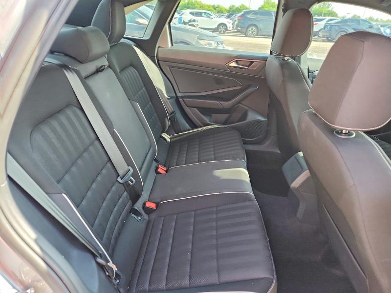 Продажа на аукционе авто 2024 Volkswagen Jetta, vin: 3VWBM7BU6RM037275, номер лота: 61232756