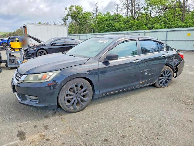 2015 Honda Accord მანქანა იყიდება აუქციონზე, vin: 1HGCR2F5XFA079585, აუქციონის ნომერი: 61927276