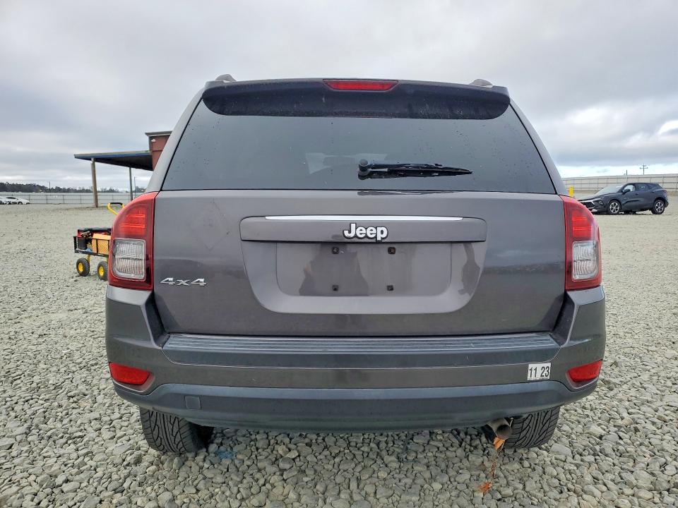 2016 Jeep Compass მანქანა იყიდება აუქციონზე, vin: 1C4NJDBB9GD506261, აუქციონის ნომერი: 61025186
