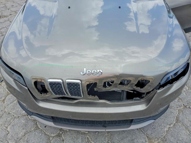 61017676 :رقم المزاد ، 1C4PJLDB3KD122789 vin ، 2019 Jeep Cherokee مزاد بيع