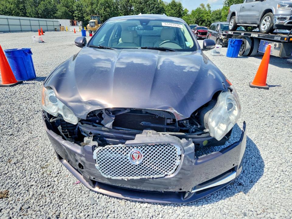 2011 Jaguar Xf მანქანა იყიდება აუქციონზე, vin: SAJWA0GBXBLR87224, აუქციონის ნომერი: 63407036
