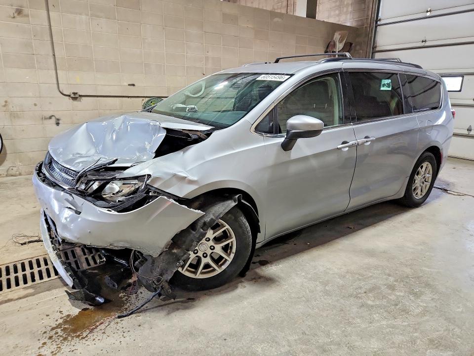 60515496 :رقم المزاد ، 2C4RC1DGXLR286137 vin ، 2020 Chrysler Voyager مزاد بيع