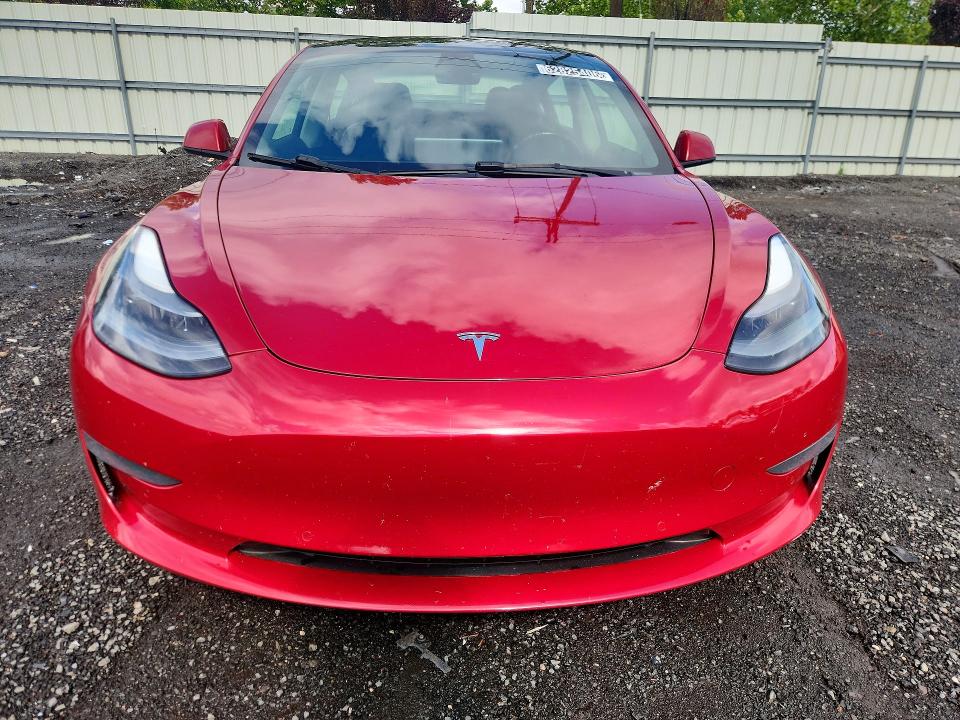 2022 Tesla Model 3 მანქანა იყიდება აუქციონზე, vin: 5YJ3E1EAXNF290777, აუქციონის ნომერი: 62825406