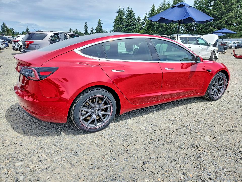 59587316 :رقم المزاد ، 5YJ3E1EB2KF199247 vin ، 2019 Tesla Model 3 مزاد بيع