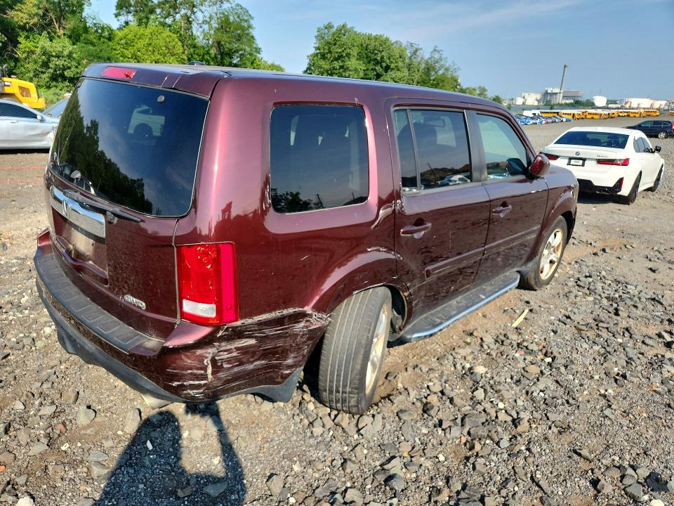 60802666 :رقم المزاد ، 5FNYF4H50DB030339 vin ، 2013 Honda Pilot مزاد بيع