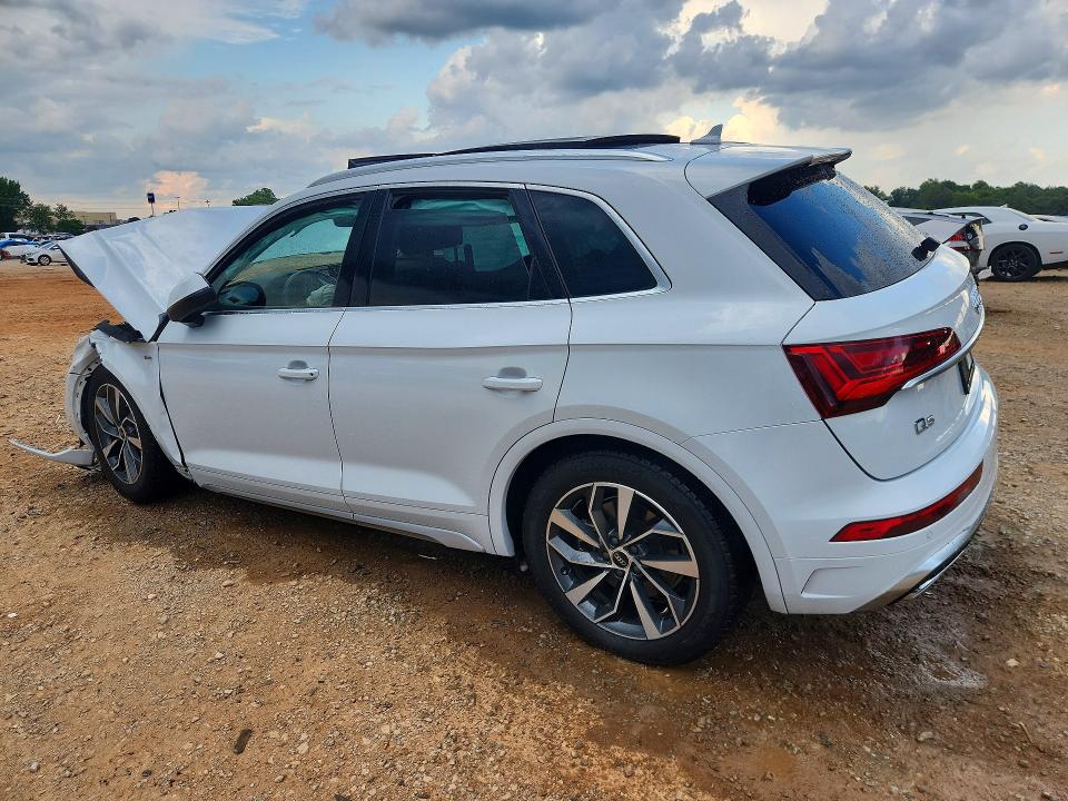 Продаж на аукціоні авто 2022 Audi Q5, vin: WA1GAAFY0N2108171, номер лоту: 60137916
