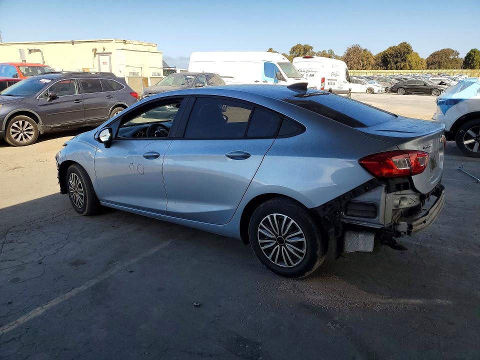 Aukcja sprzedaży 2018 Chevrolet Cruze, vin: 1G1BC5SM7J7135765, numer aukcji: 62810856