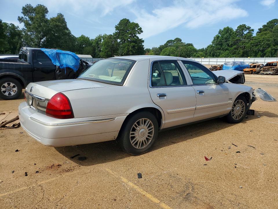 Продаж на аукціоні авто 2009 Mercury Grand Marquis, vin: 2MEHM75V49X620173, номер лоту: 85979155