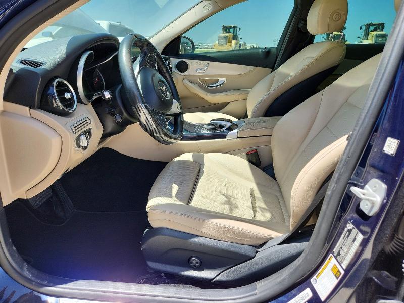 61551926 :رقم المزاد ، 55SWF4KB3GU137927 vin ، 2016 Mercedes-benz C مزاد بيع