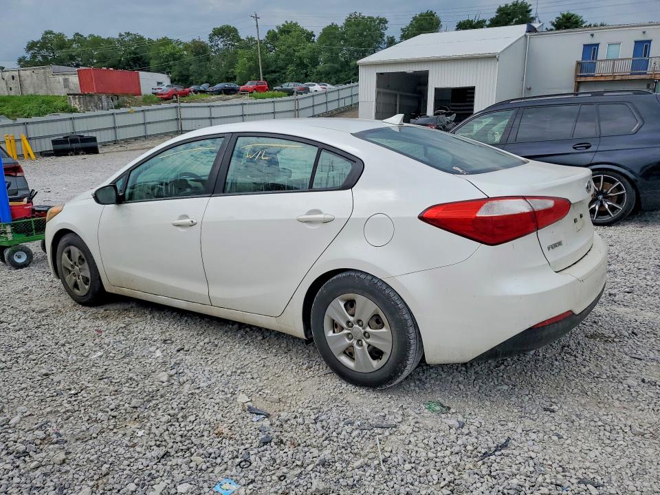 61996126 :رقم المزاد ، KNAFX4A62F5303046 vin ، 2015 Kia Forte مزاد بيع