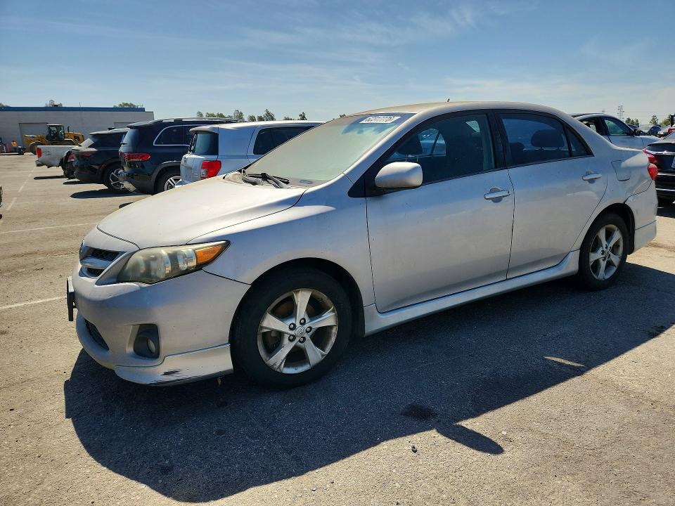 2011 Toyota Corolla მანქანა იყიდება აუქციონზე, vin: 2T1BU4EE1BC681660, აუქციონის ნომერი: 62317776