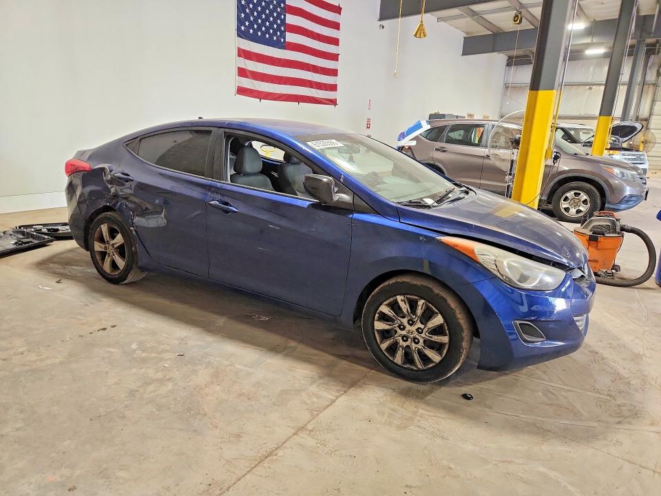 61535586 :رقم المزاد ، KMHDH4AE9DU565014 vin ، 2013 Hyundai Elantra مزاد بيع