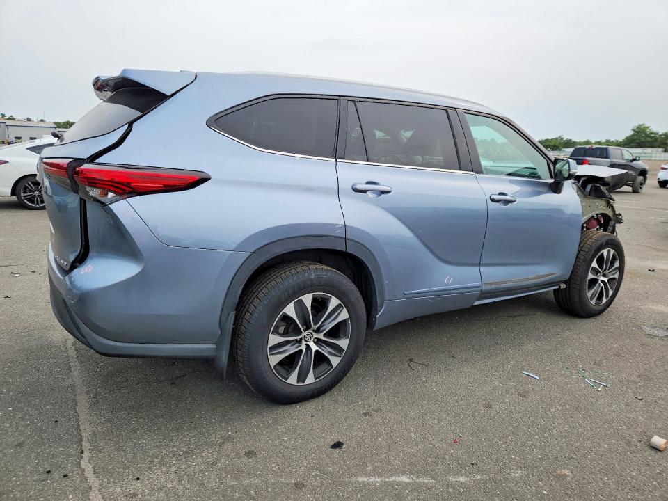 Aukcja sprzedaży 2022 Toyota Highlander, vin: 5TDGZRBH8NS172650, numer aukcji: 62954046