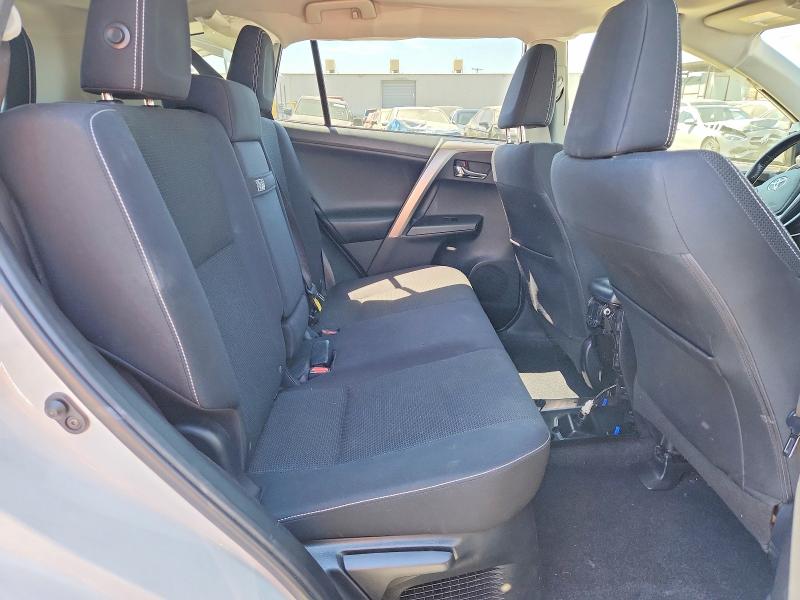Продаж на аукціоні авто 2018 Toyota Rav4 Hybrid, vin: JTMRJREV0JD179860, номер лоту: 63385336