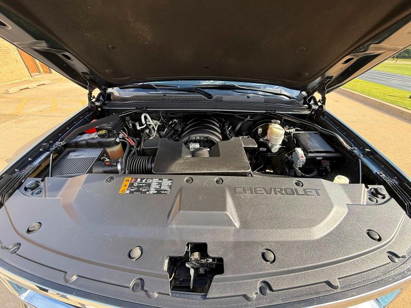 2019 Chevrolet Suburban მანქანა იყიდება აუქციონზე, vin: 1GNSKHKC6KR275841, აუქციონის ნომერი: 62538886
