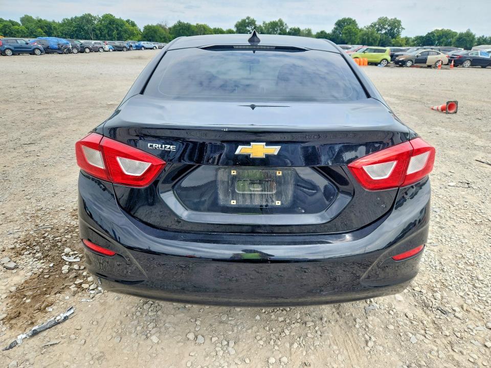 2018 Chevrolet Cruze მანქანა იყიდება აუქციონზე, vin: 1G1BC5SM3J7179343, აუქციონის ნომერი: 62657456