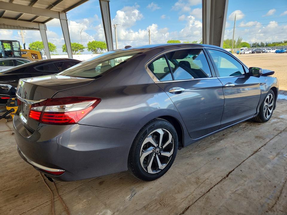 Продажа на аукционе авто 2016 Honda Accord, vin: 1HGCR2F85GA054802, номер лота: 63117166