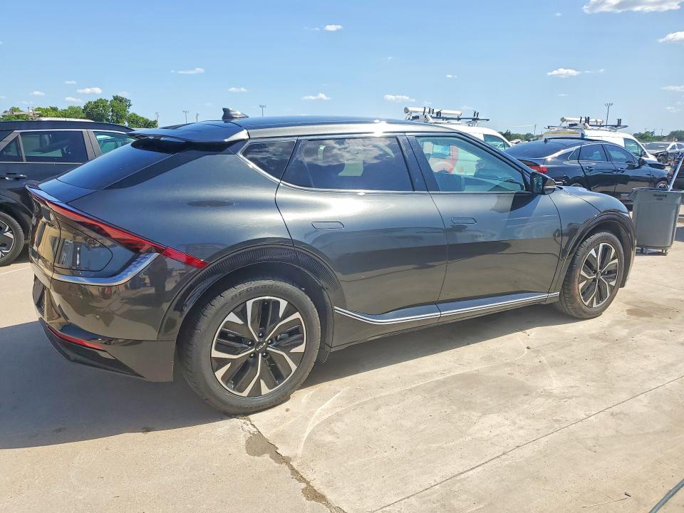 2024 Kia Ev6 მანქანა იყიდება აუქციონზე, vin: KNDC34LA2R5193722, აუქციონის ნომერი: 85976985