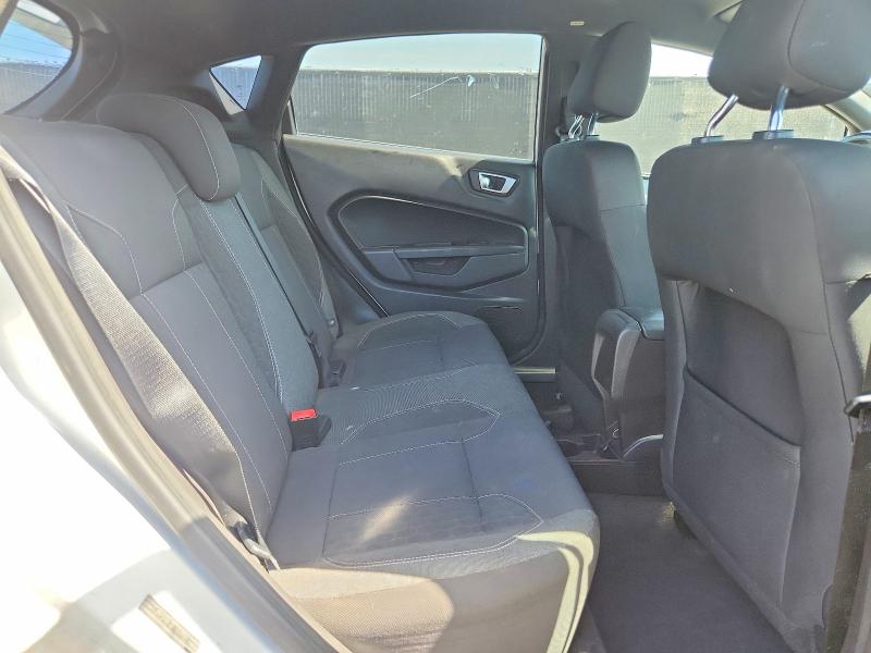 60451196 :رقم المزاد ، 3FADP4GXXEM236401 vin ، 2014 Ford Fiesta مزاد بيع