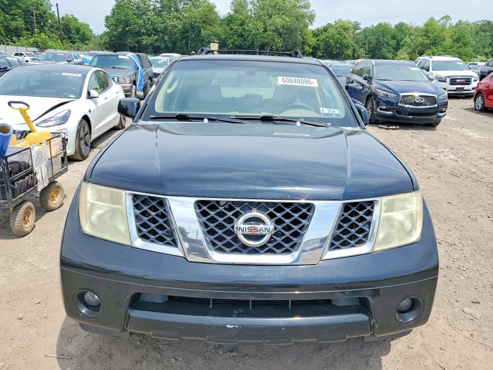 60840086 :رقم المزاد ، 5N1AR18W55C773315 vin ، 2005 Nissan Pathfinder مزاد بيع