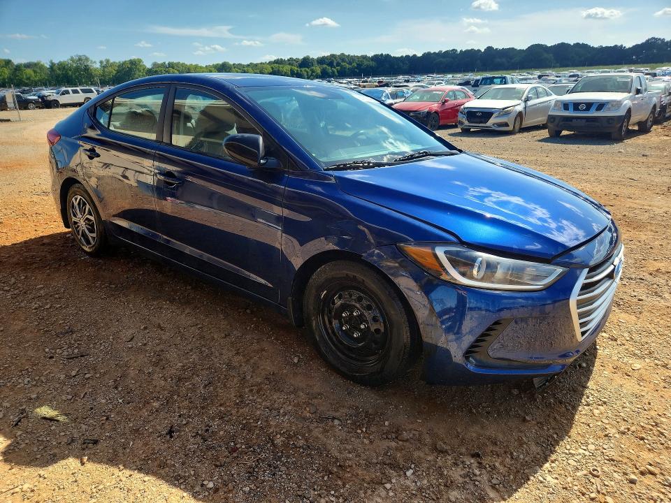 2018 Hyundai Elantra მანქანა იყიდება აუქციონზე, vin: 5NPD74LF9JH362241, აუქციონის ნომერი: 61636446