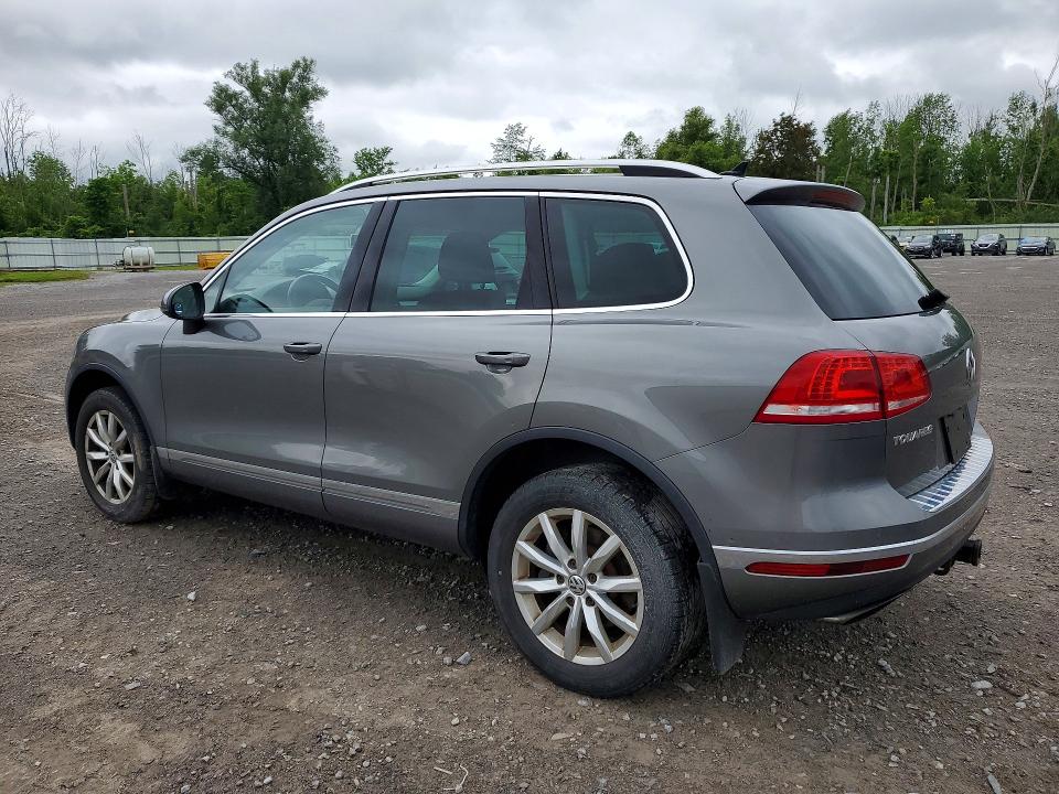 Продажа на аукционе авто 2016 Volkswagen Touareg, vin: WVGEF9BP4GD010161, номер лота: 60065376