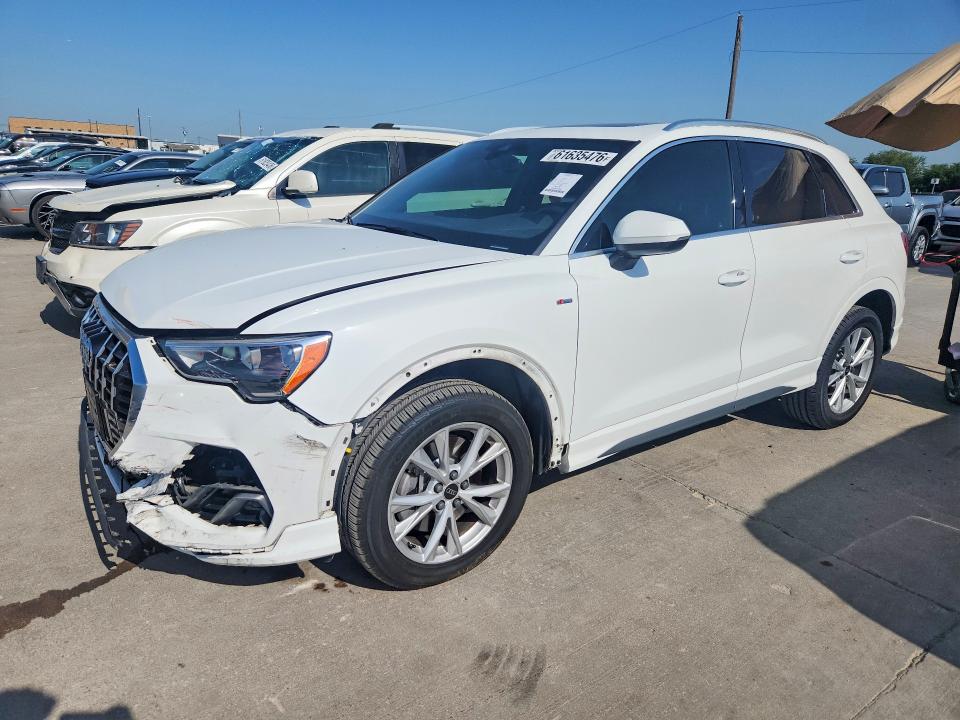 61635476 :رقم المزاد ، WA1DECF37M1045761 vin ، 2021 Audi Q3 مزاد بيع