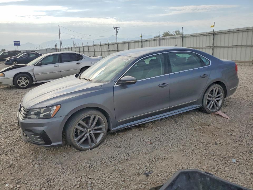 Продажа на аукционе авто 2016 Volkswagen Passat, vin: 1VWAT7A3XGC051122, номер лота: 60527886