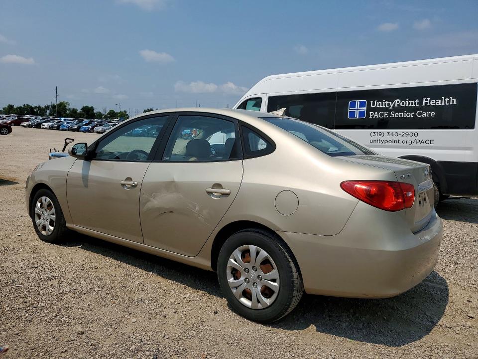 62067766 :رقم المزاد ، KMHDU4AD8AU839544 vin ، 2010 Hyundai Elantra مزاد بيع