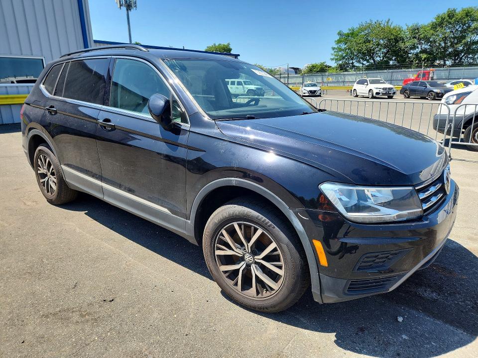 2020 Volkswagen Tiguan მანქანა იყიდება აუქციონზე, vin: 3VV2B7AX7LM033717, აუქციონის ნომერი: 60588426
