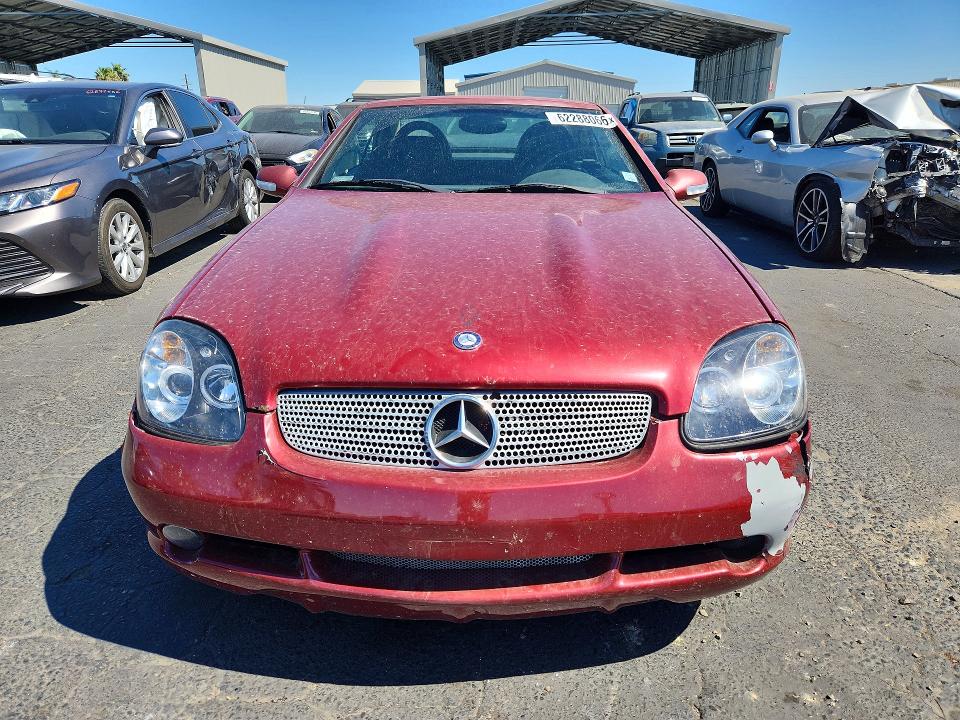 Продажа на аукционе авто 2001 Mercedes-benz Slk, vin: WDBKK65F11F174658, номер лота: 62288066