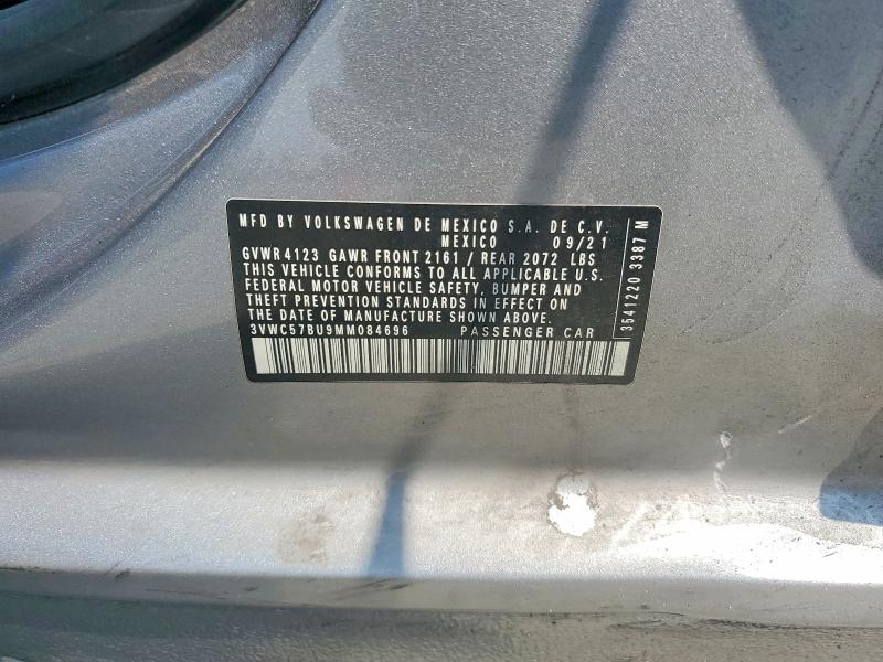 61554756 :رقم المزاد ، 3VWC57BU9MM084696 vin ، 2021 Volkswagen Jetta مزاد بيع