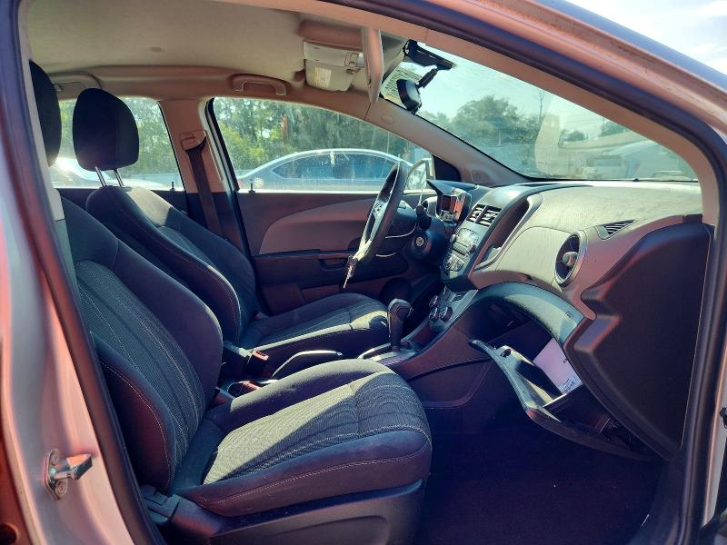 Продажа на аукционе авто 2015 Chevrolet Sonic, vin: 1G1JC5SGXF4203846, номер лота: 61353086