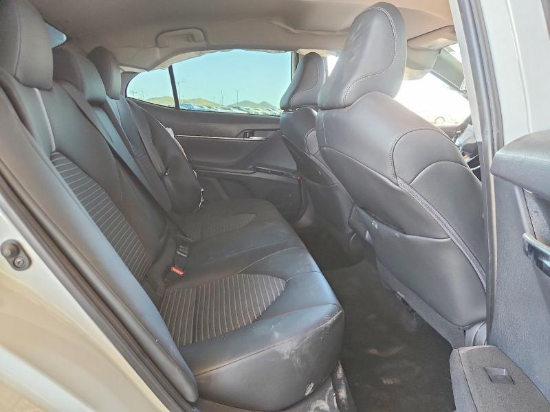 59917676 :رقم المزاد ، 4T1G11AK4NU011080 vin ، 2022 Toyota Camry مزاد بيع