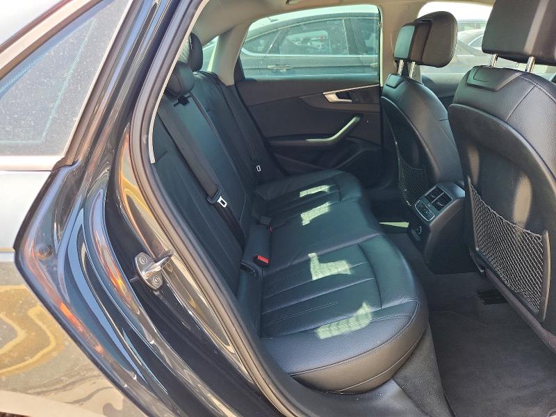 Продаж на аукціоні авто 2017 Audi A4, vin: WAUKMAF49HN038707, номер лоту: 62007076