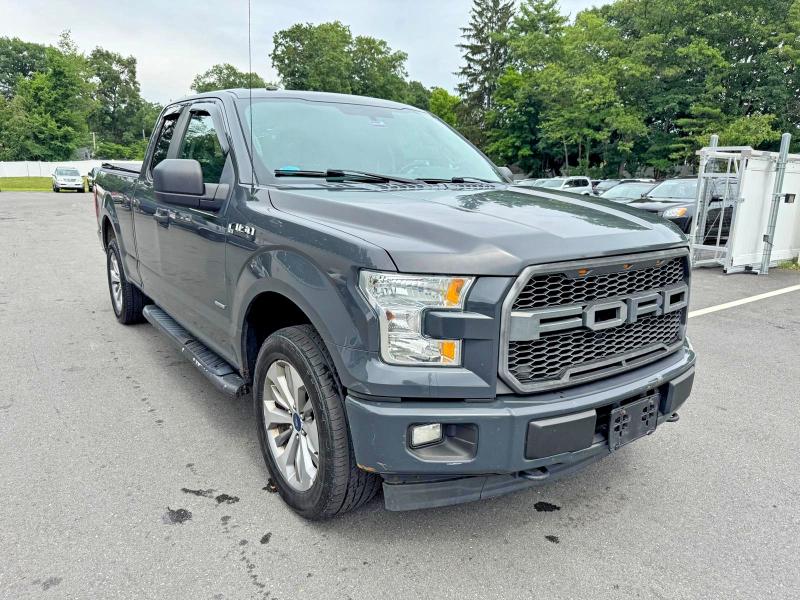 60411956 :رقم المزاد ، 1FTEX1EP4HFB03055 vin ، 2017 Ford F150 مزاد بيع