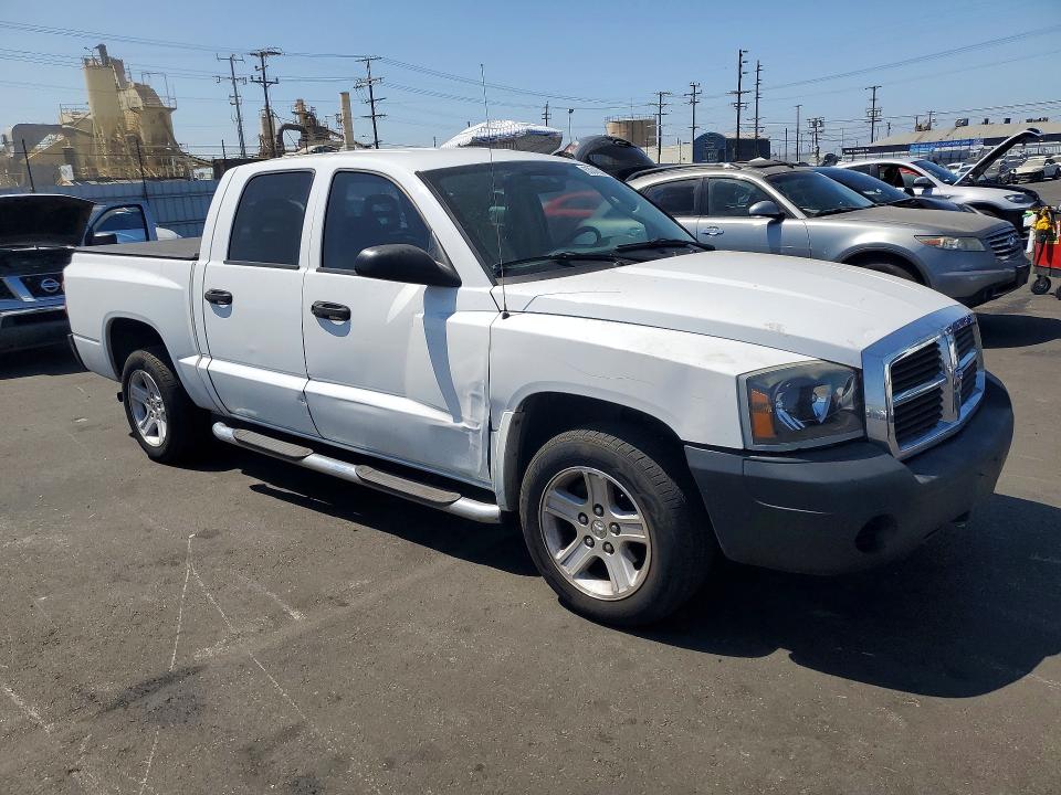 63046376 :رقم المزاد ، 1D7HE28K85S151319 vin ، 2005 Dodge Dakota مزاد بيع