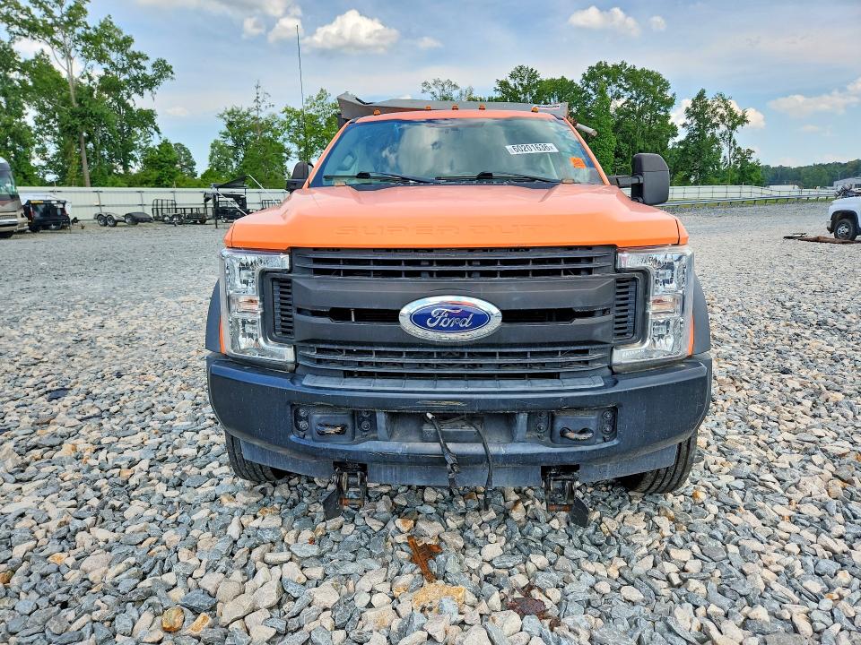 60201636 :رقم المزاد ، 1FD9W4GY3KED38969 vin ، 2019 Ford F450 مزاد بيع
