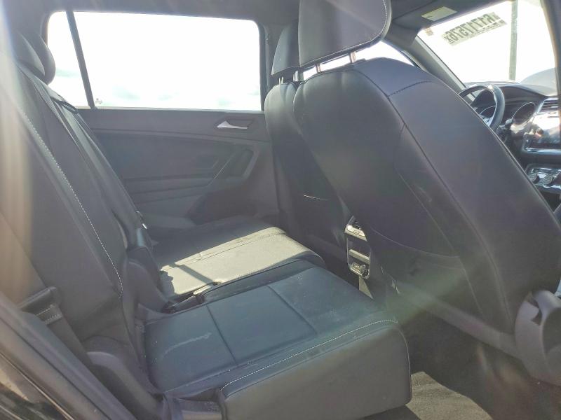Продажа на аукционе авто 2021 Volkswagen Tiguan, vin: 3VV3B7AX0MM094008, номер лота: 61717576